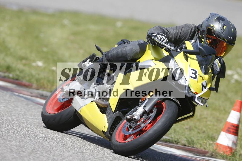 Archiv-2025/09 22.04.2025 Cornu Master School ADR/gruen-vert/32